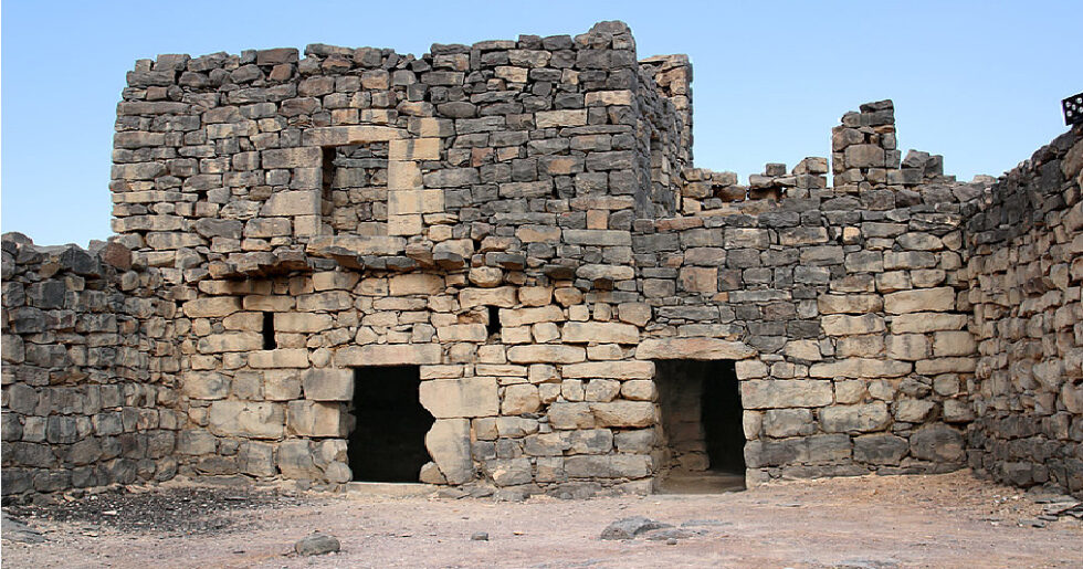 Azraq-Castle-Residential-area-In-the-northern-section-are-residential-areas-storerooms-and-stables.-Jordan-Day-Tour-And-More-Desert-Castle-Jordan-Tour-Driver-in-Jordan