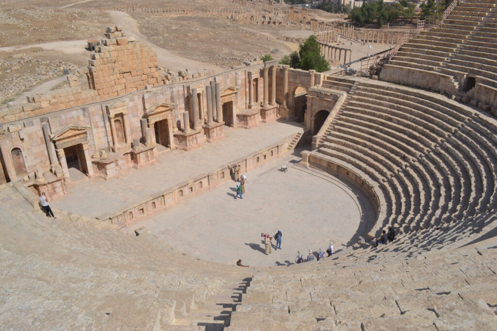 The South Theater -Jordan Day Tour and More - Roman City